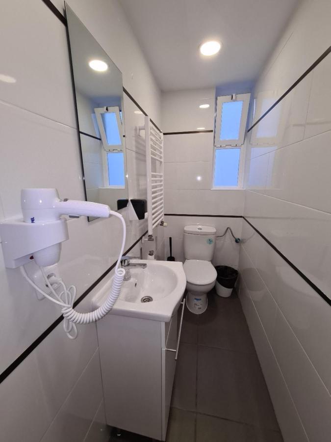 M-A Rooms Star Hostal Μαδρίτη Εξωτερικό φωτογραφία